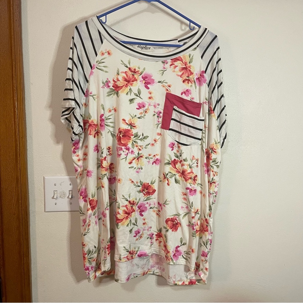 Floral and Stripe T-shirt with 2 Functional Pockets
